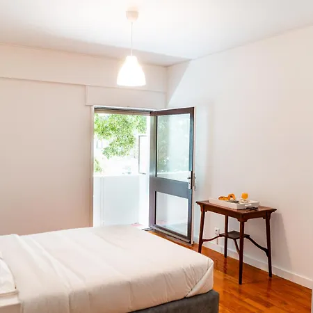 Spacious, Luxurious, And Charming In Premium Location With Parking * 포르투