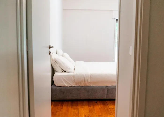 Spacious, Luxurious, And Charming In Premium Location With Parking Apartmán *