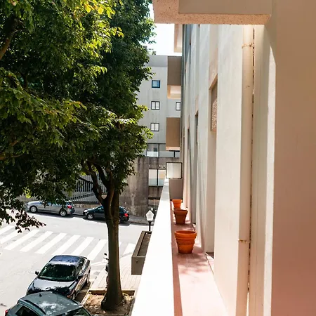 Spacious, Luxurious, And Charming In Premium Location With Parking