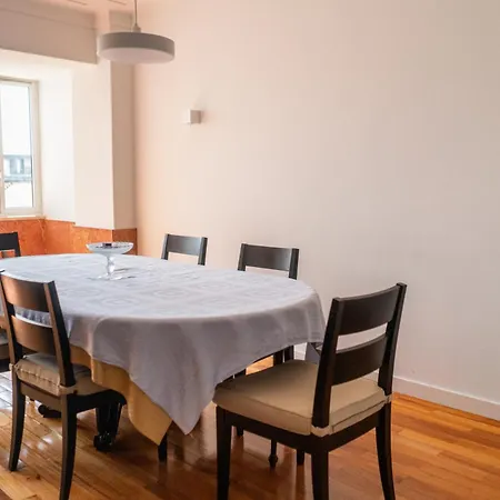 Spacious, Luxurious, And Charming In Premium Location With Parking Apartamento *